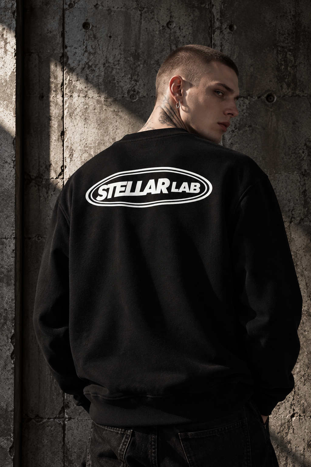 Studio Graphic Sweatshirt